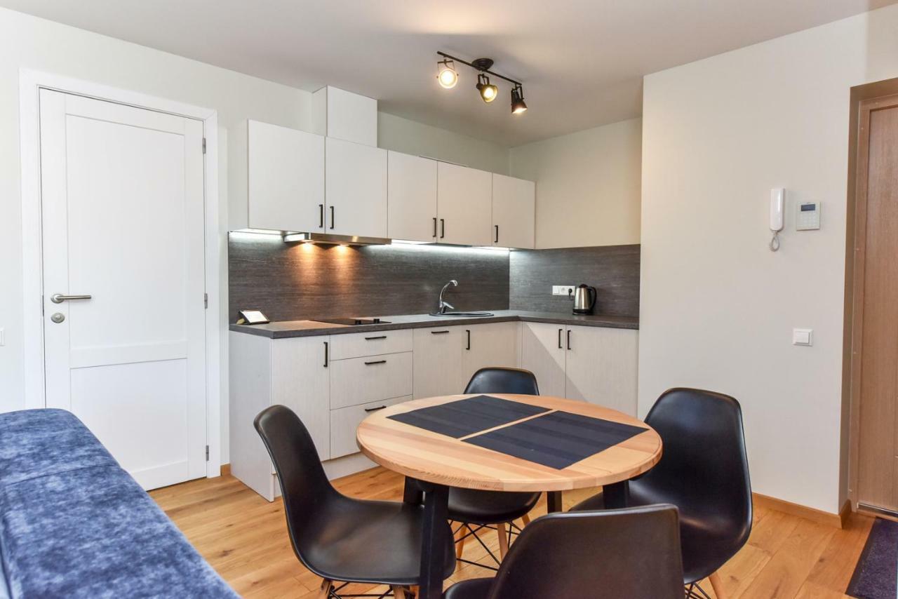 Ferienwohnung Geliu Terasos - Studija Su Balkonu Juodkrantė Exterior foto
